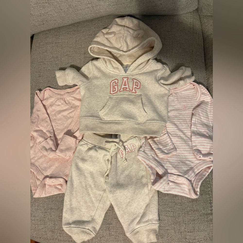 Baby Girl Gap 2 Piece Outfit
